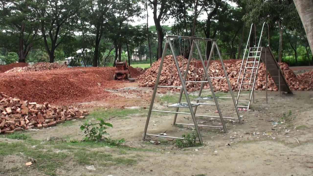 কোটালীপাড়ায় বিদ্যালয়ের মাঠ ভাড়া সংক্রান্ত তদন্ত কমিটি গঠন