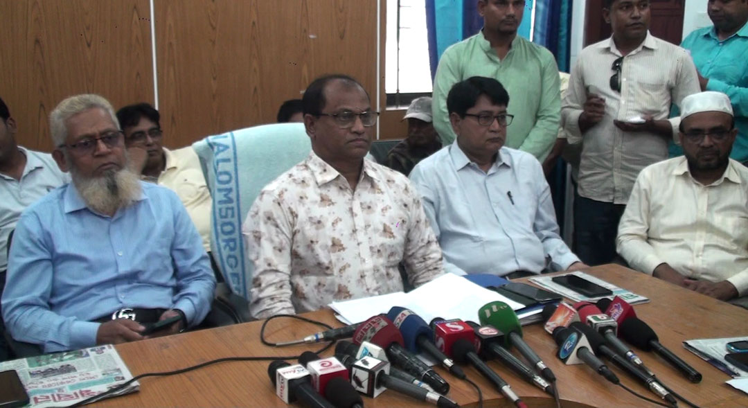 সংবাদ সম্মেলন ডেকে তোপের মুখে পড়লেন হাসপাতাল প্রশাসন