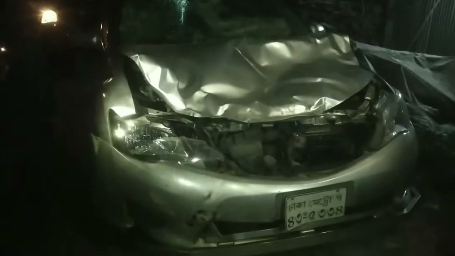 কাশিয়ানীতে প্রাইভেটকারের ধাক্কায় প্রাণ হারালো ভ্যান চালক আহত-৩