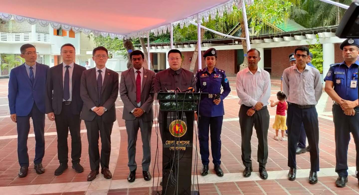 বাংলাদেশে আরও বেশি বিনিয়োগে আগ্রহী চীন- চীনা রাষ্ট্রদূত