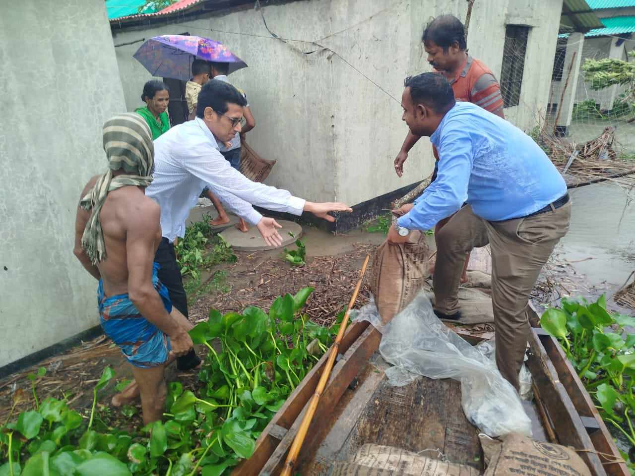 গোপালগঞ্জে রিমাল ভাসিয়ে দিল হাজারও পরিবারের স্বপ্ন