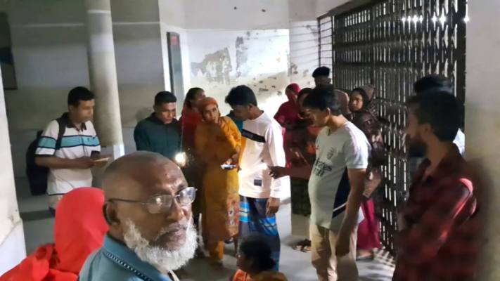 কাশিয়ানীতে সেচ দেয়াকে কেন্দ্র করে সংঘ-র্ষ। নি-হ-ত ১, আহত ১০