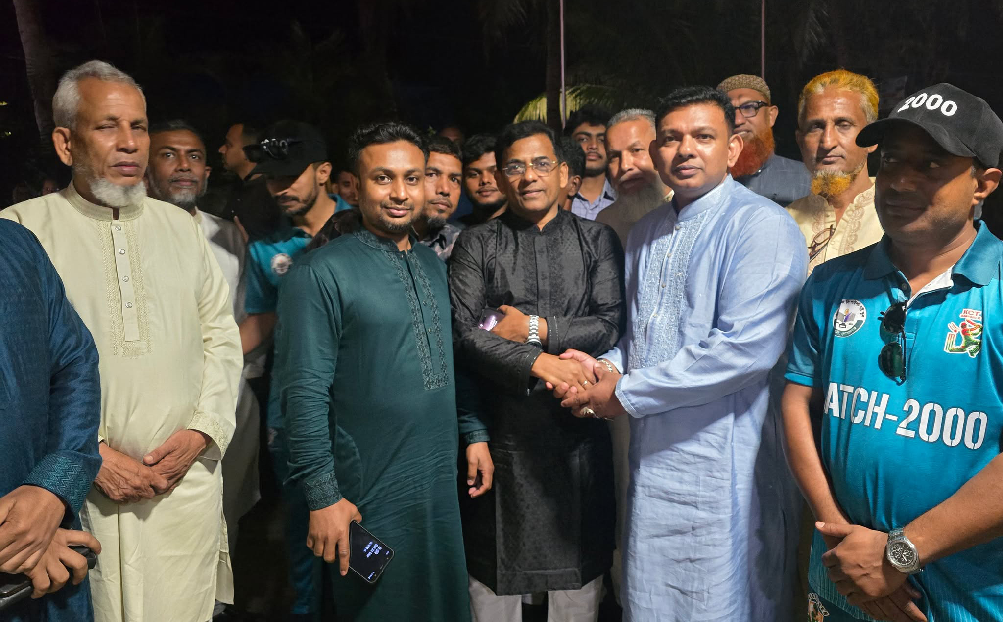 ঈদ শুভেচ্ছা বিনিময়ে ব্যস্ত গোপালগঞ্জ-০১ আসনের এমপি – সেলিমুজ্জামান সেলিম