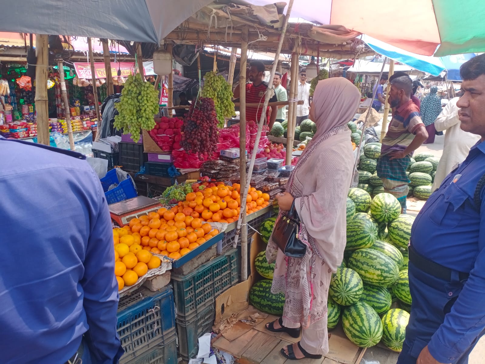 গোপালগঞ্জে ভোক্তা অধিকারের অভিযানে তিন প্রতিষ্ঠানকে অর্থদন্ড
