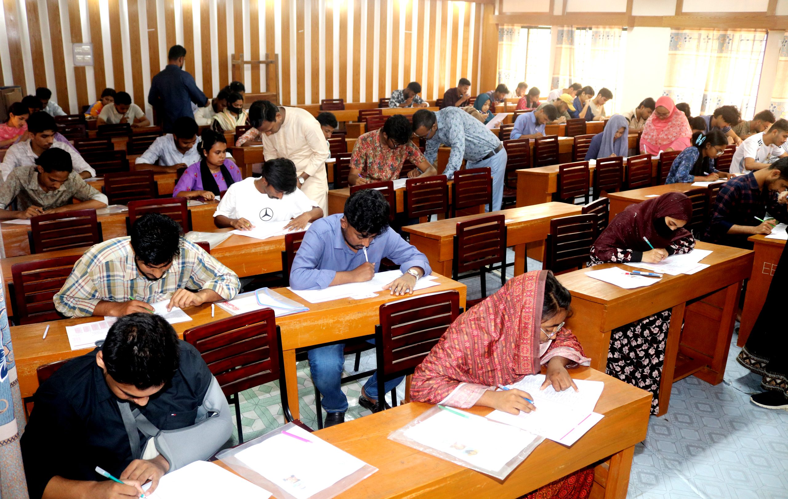 গোবিপ্রবি’তে জিএসটি গুচ্ছভুক্ত ‘সি’ ইউনিটের ভর্তি পরীক্ষা অনুষ্ঠিত