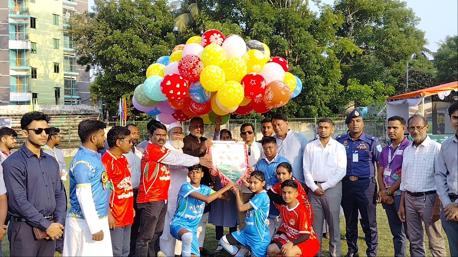 গোপালগঞ্জে নতুন কুঁড়ি স্পোর্টস এর শুভ উদ্বোধন