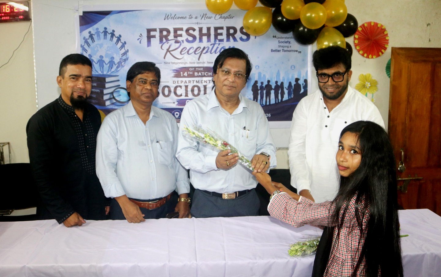গোপালগঞ্জ বিজ্ঞান ও প্রযুক্তি বিশ্ববিদ্যালয়ে নবীন শিক্ষার্থীদের বরণ